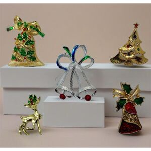Vintage Gerry’s Christmas Brooch Set – 5 Holiday Pins: Bells, Reindeer, tree